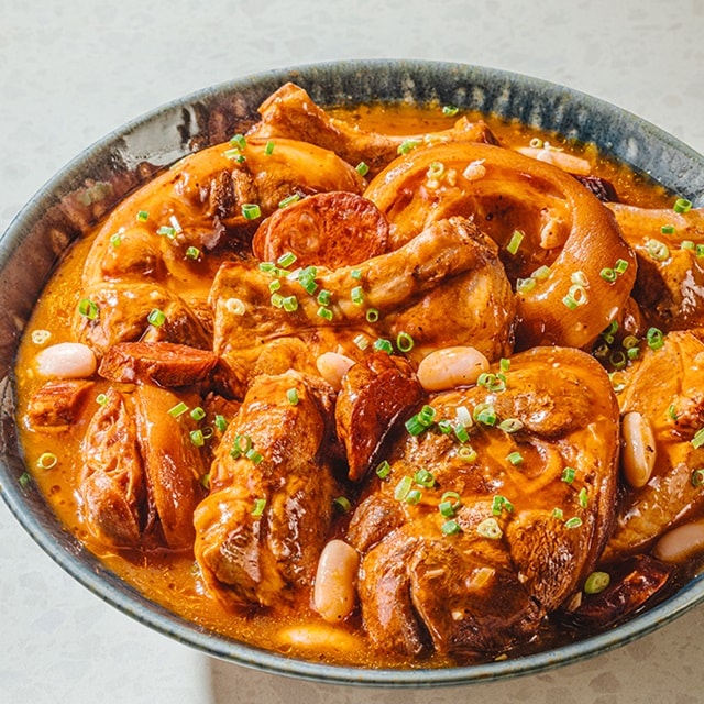 Mr. Ben San Mr. Ben San