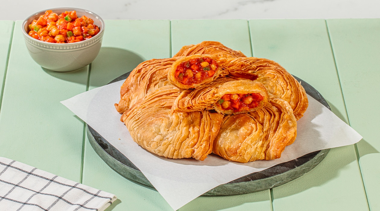 Spiced Chickpea-Stuffed Flaky Empanadas – - Recipe